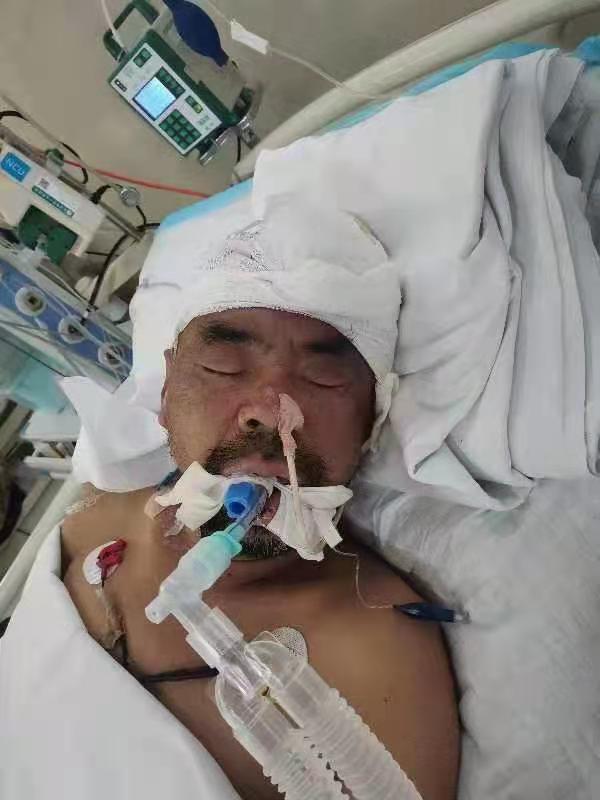 走失者照片 郑州寻亲：五旬男子被救助，穿黑色衣...