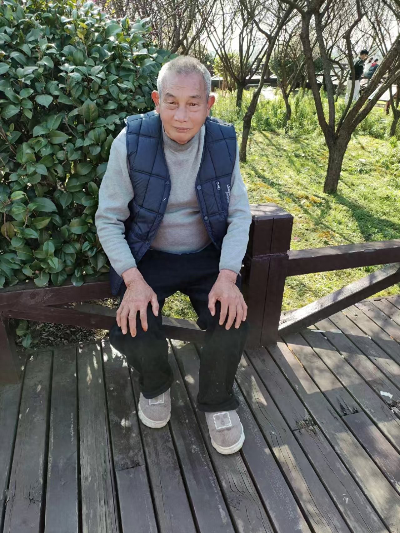 走失者照片 郴州市寻人：七旬老人走失，穿深蓝色...
