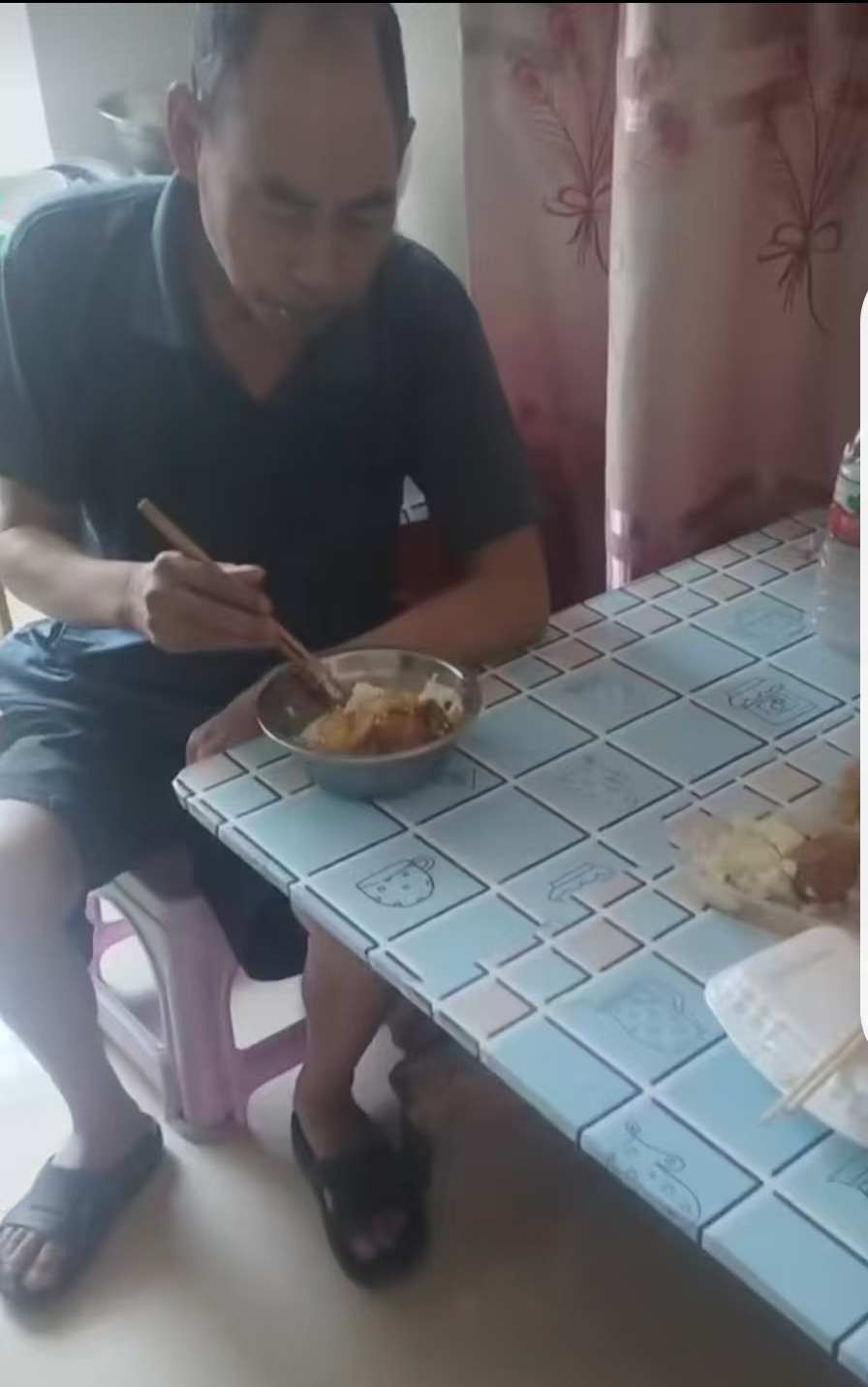 走失者照片 莆田市寻人：六旬老人走失，患术后后...