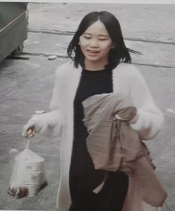 走失者照片 泉州石狮急寻：14岁女孩失联，偏瘦...