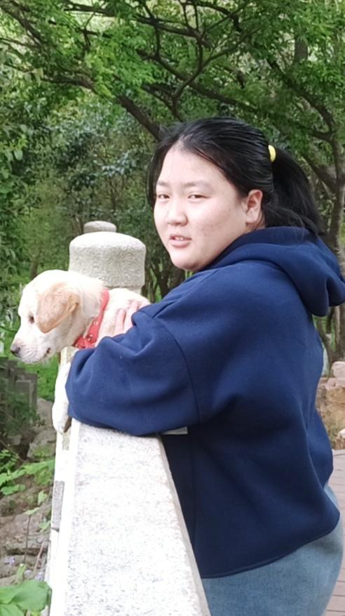 走失者照片 17岁女生在南京失联，高约1米6，...