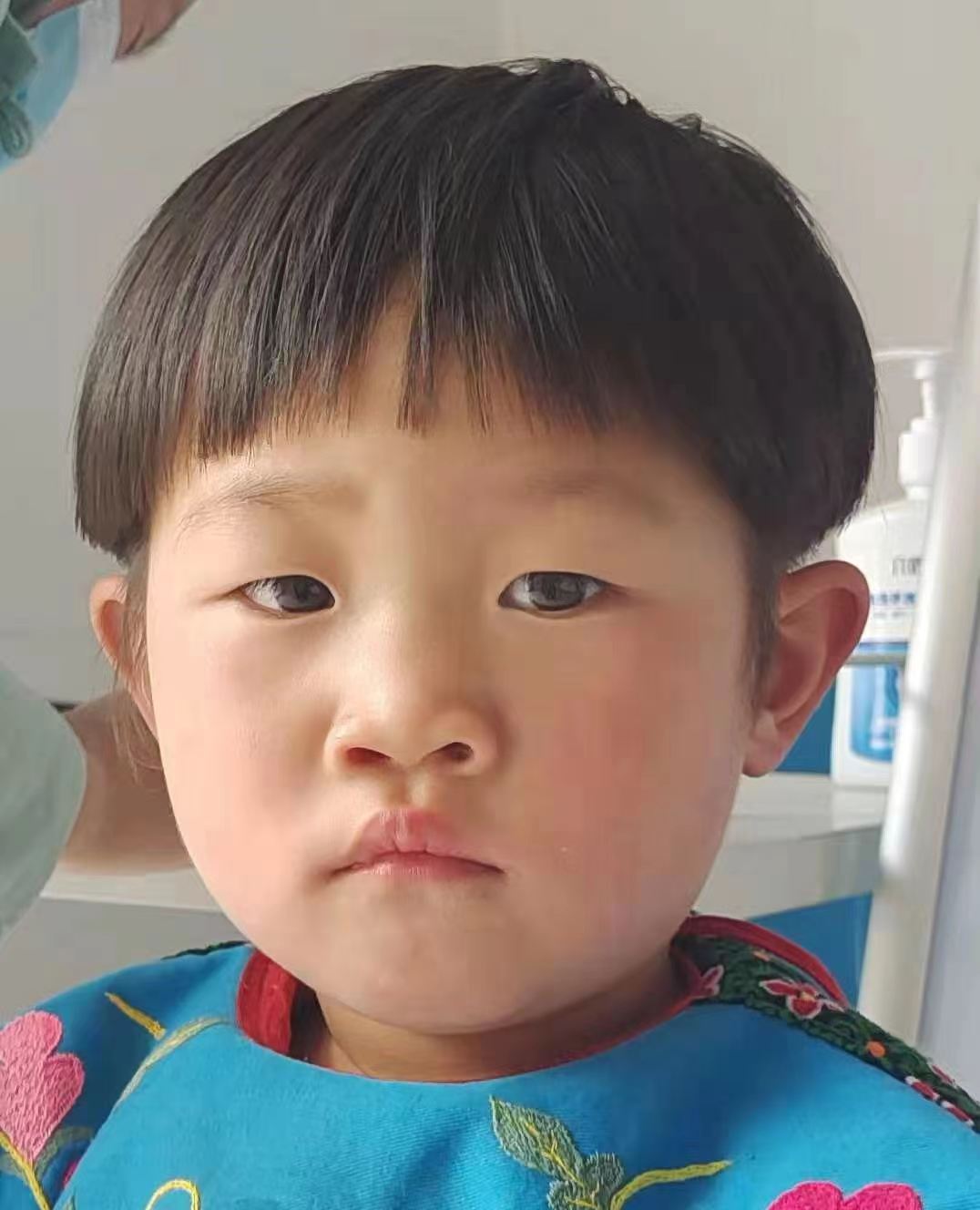 走失者照片 保定寻亲：3岁女孩自幼被救助，精神...