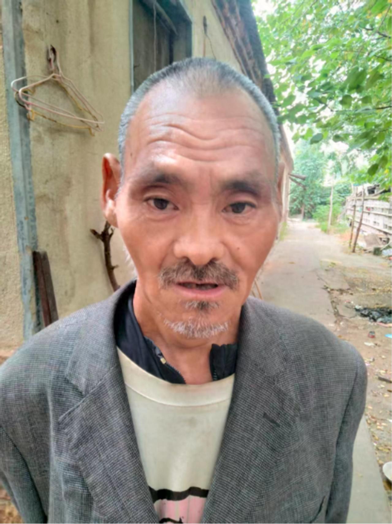 走失者照片 泰安市寻亲：六旬老人被救助，自述叫...