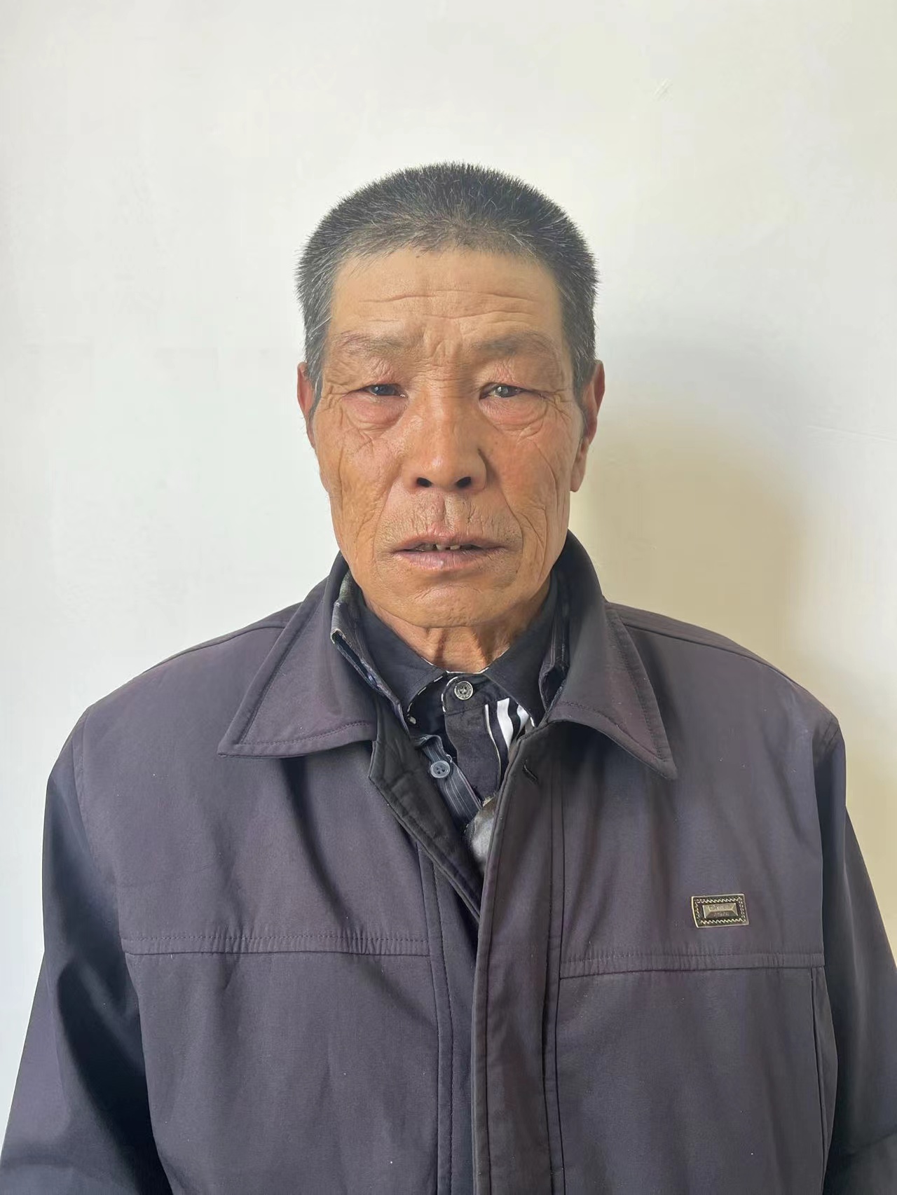走失者照片 黄南州寻亲：六旬老人被救助，系聋哑...