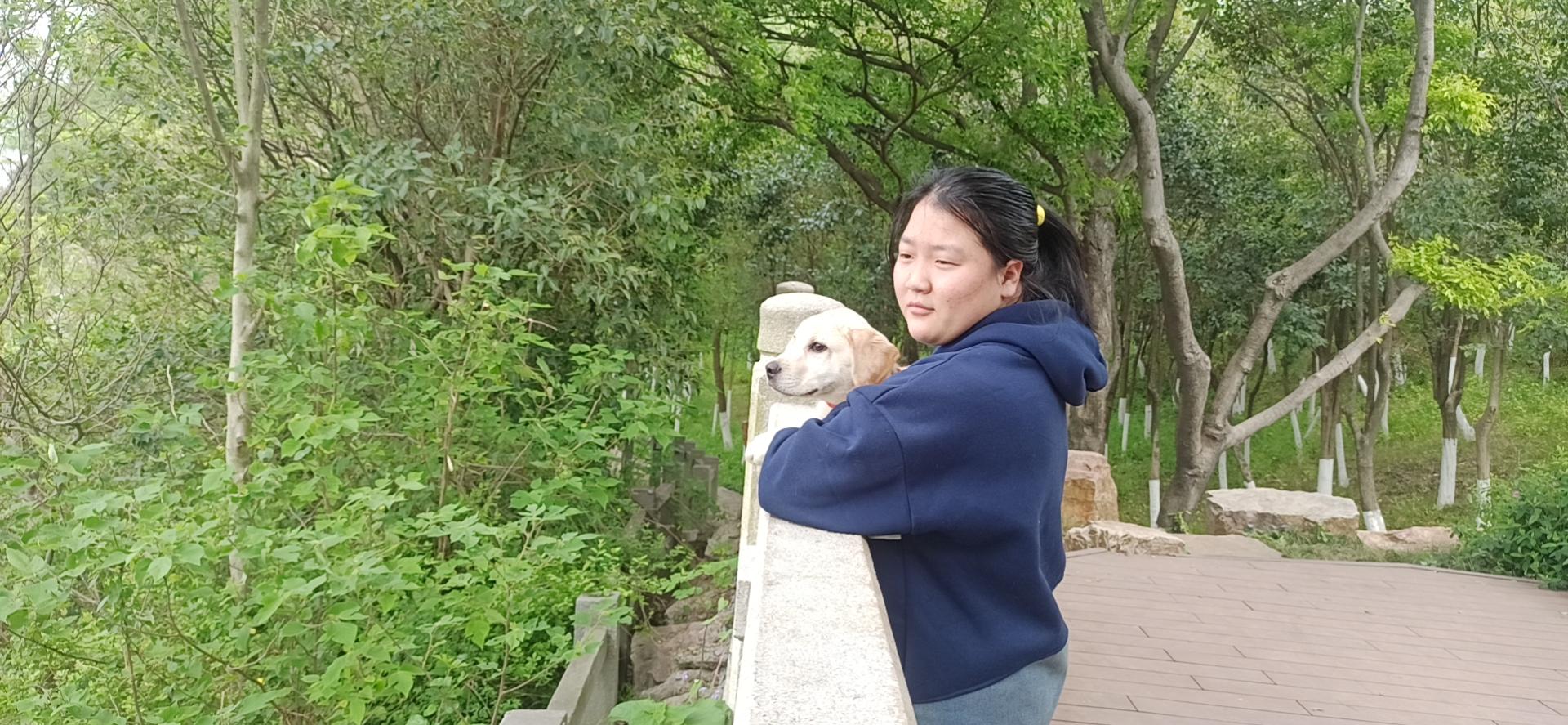 走失者照片 17岁女生在南京失联，高约1米6，...