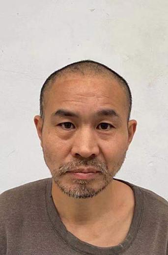 走失者照片 临沂寻亲：中年男子被救助，高1米7...
