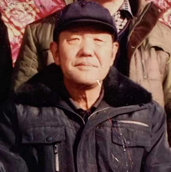 走失者照片 邢台急寻：七旬老人走失，穿黑色秋衣...