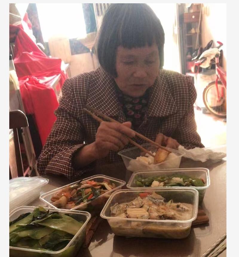 走失者照片 漳州急寻：六旬老太走失，患术后后遗...