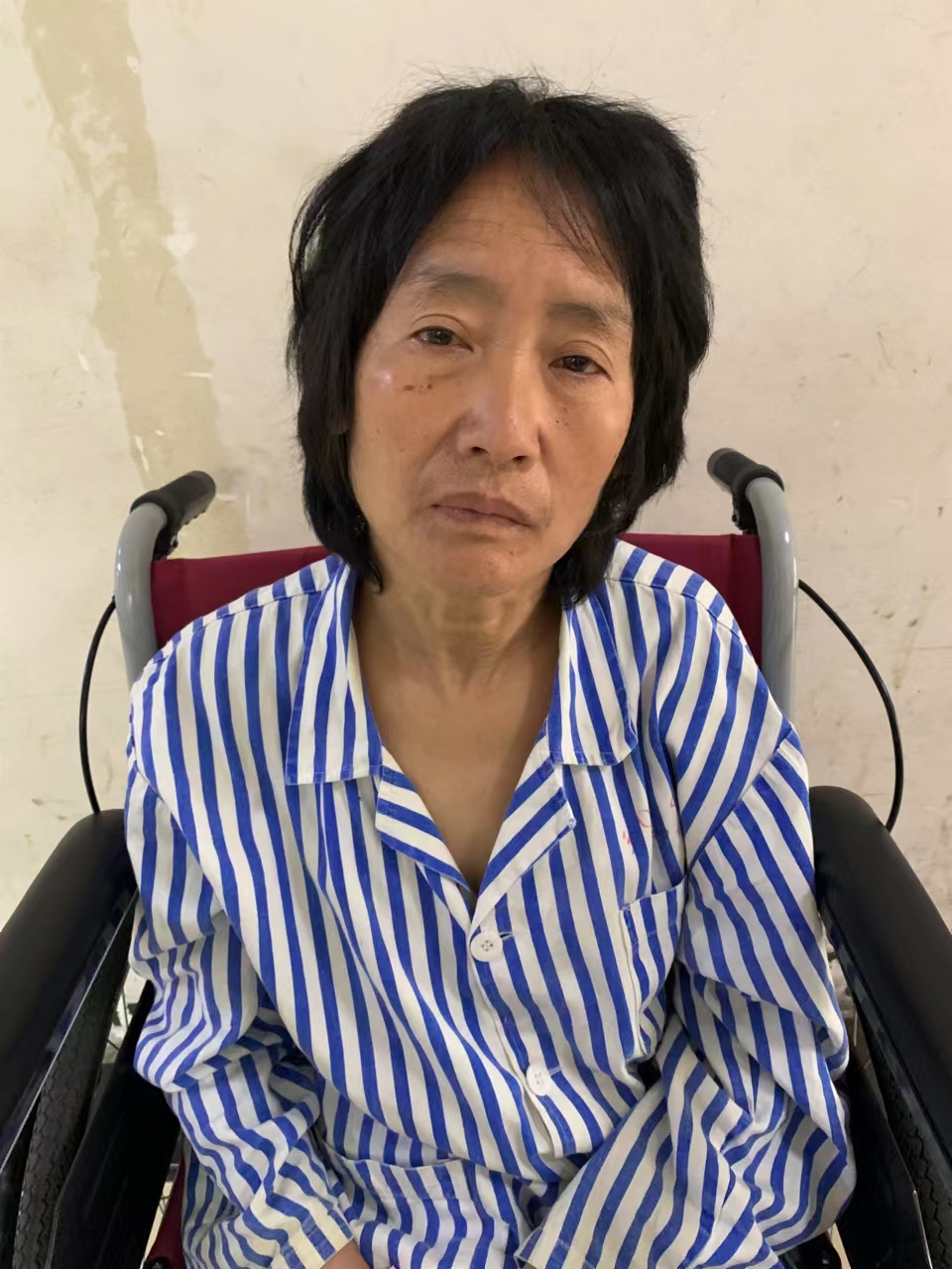 走失者照片 毕节寻亲:五旬女子在安顺市被救助,...