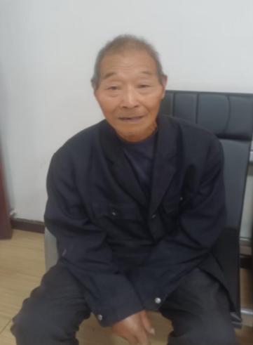 走失者照片 襄阳宜城寻亲：七旬老人被救助，自述...