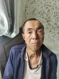 走失者照片 晋中寻亲：六旬老人被救助，左眼异常...