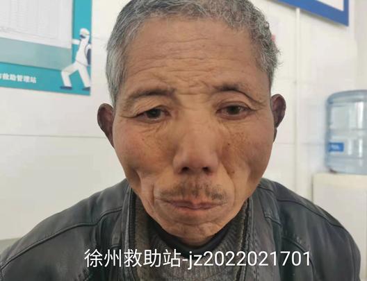 走失者照片 徐州寻亲：六旬老人被救助，穿灰色毛...