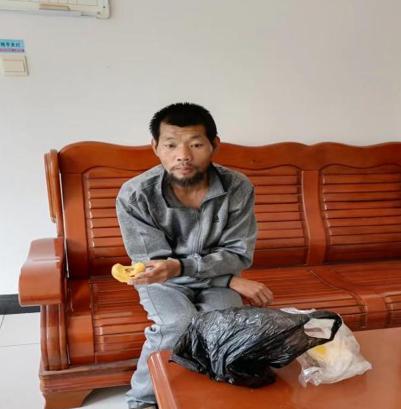 走失者照片 百色平果寻亲：中年男子被救助，智力...