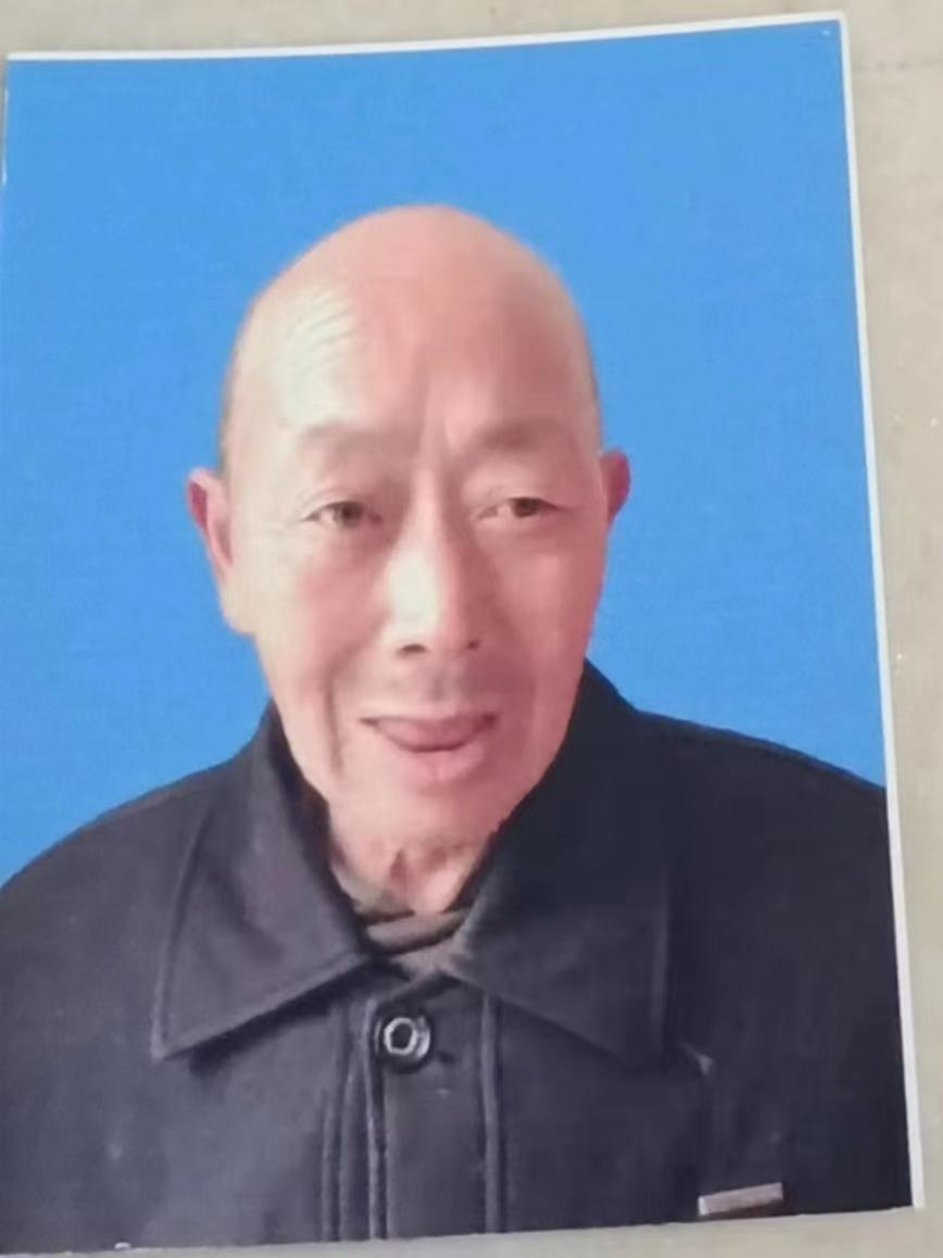 走失者照片 张家口急寻：六旬老人失联，患帕金森...