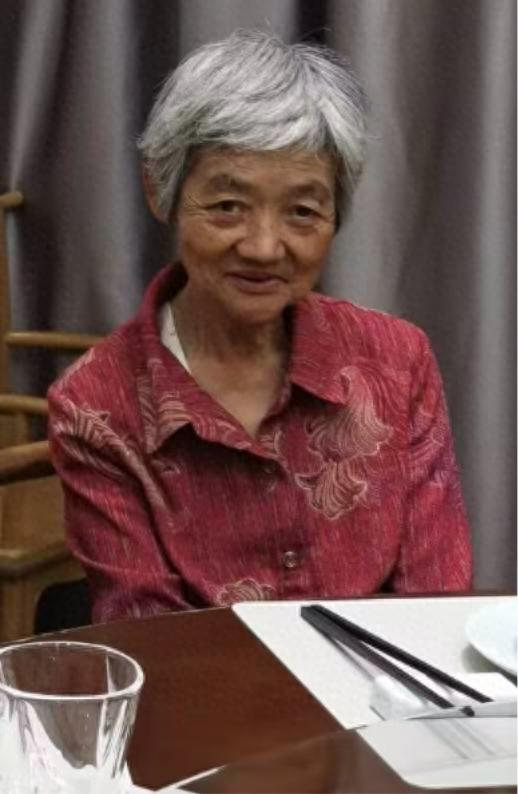 走失者照片 景德镇市寻人：七旬老太走失，患阿尔...