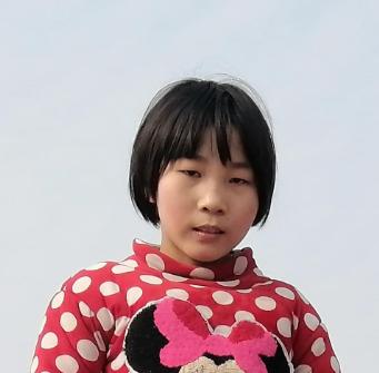 走失者照片 驻马店急寻：14岁女生失联，穿酒红...