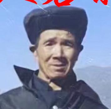 走失者照片 丽江寻人！七旬老人走失，戴黑色帽子...