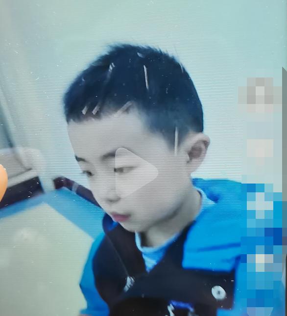 走失者照片 六盘水盘州急寻：6岁男孩走失，患智...