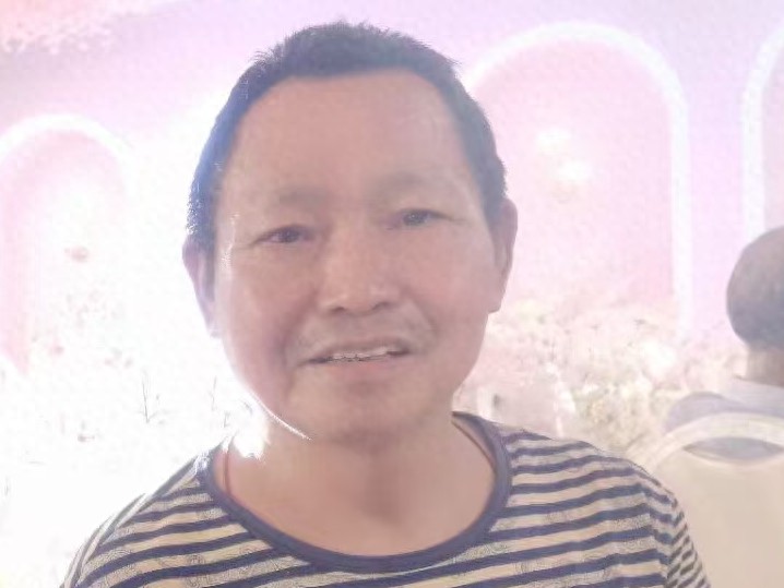 走失者照片 常德市寻人：七旬老人走失，穿银灰色...