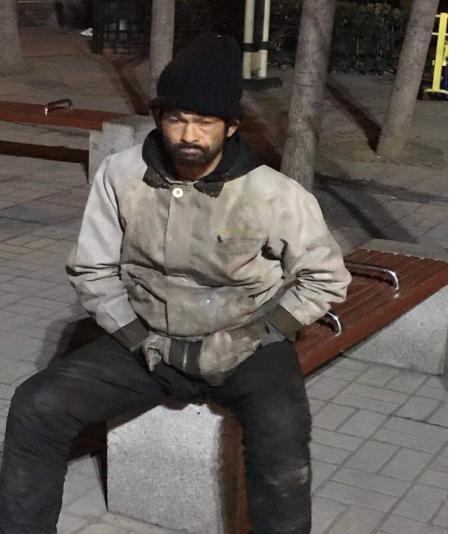 走失者照片 济宁寻亲：六旬老人被救助，高约1米...