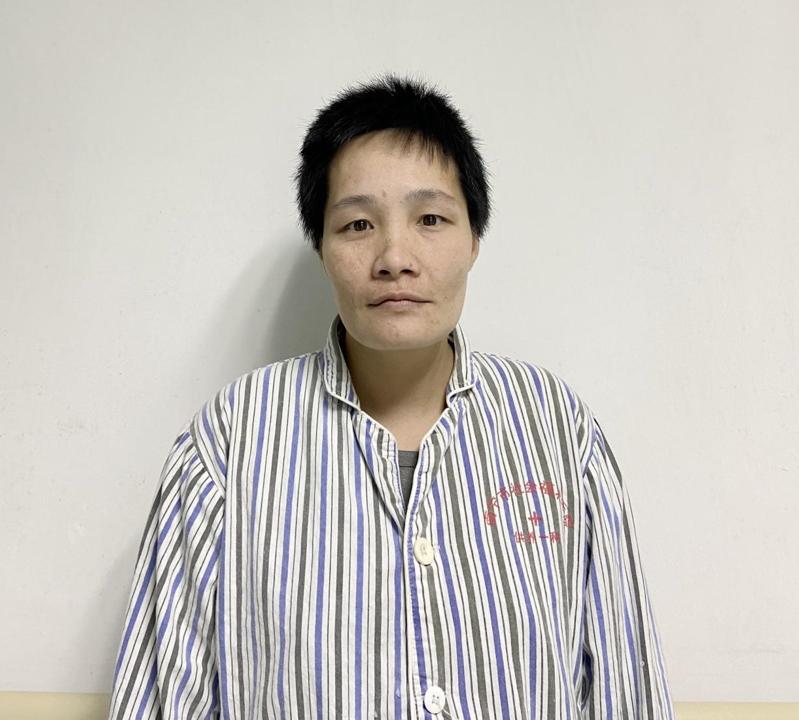 走失者照片 寻亲：中年女子被救助，高1米6，重...