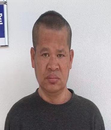 走失者照片 桂林寻亲：中年男子被救助，穿黑色外...