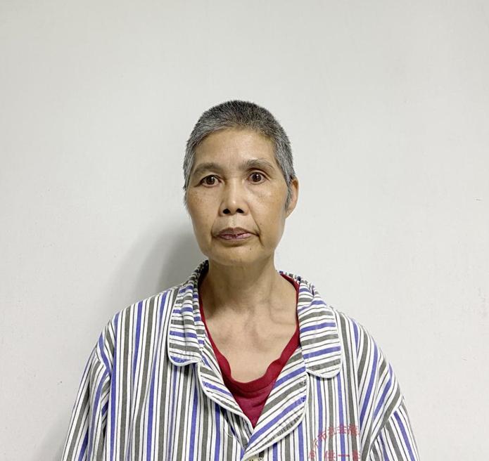 走失者照片 南宁寻亲：中年女子被救助，高1米5...