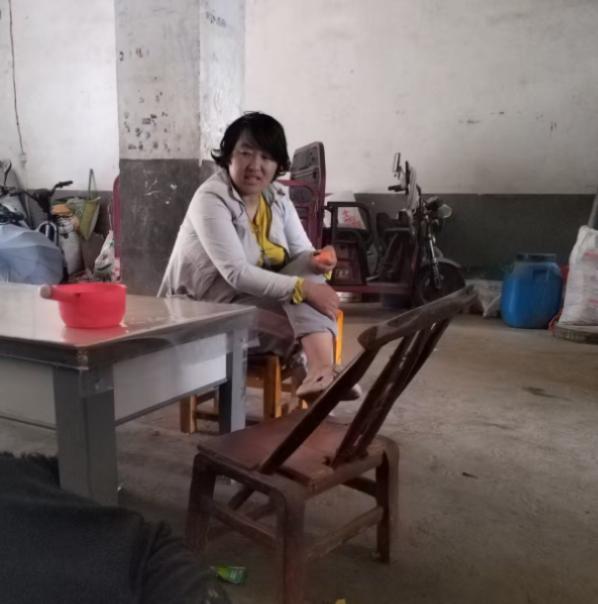 走失者照片 南阳市邓州市寻人：中年女子走失，患...