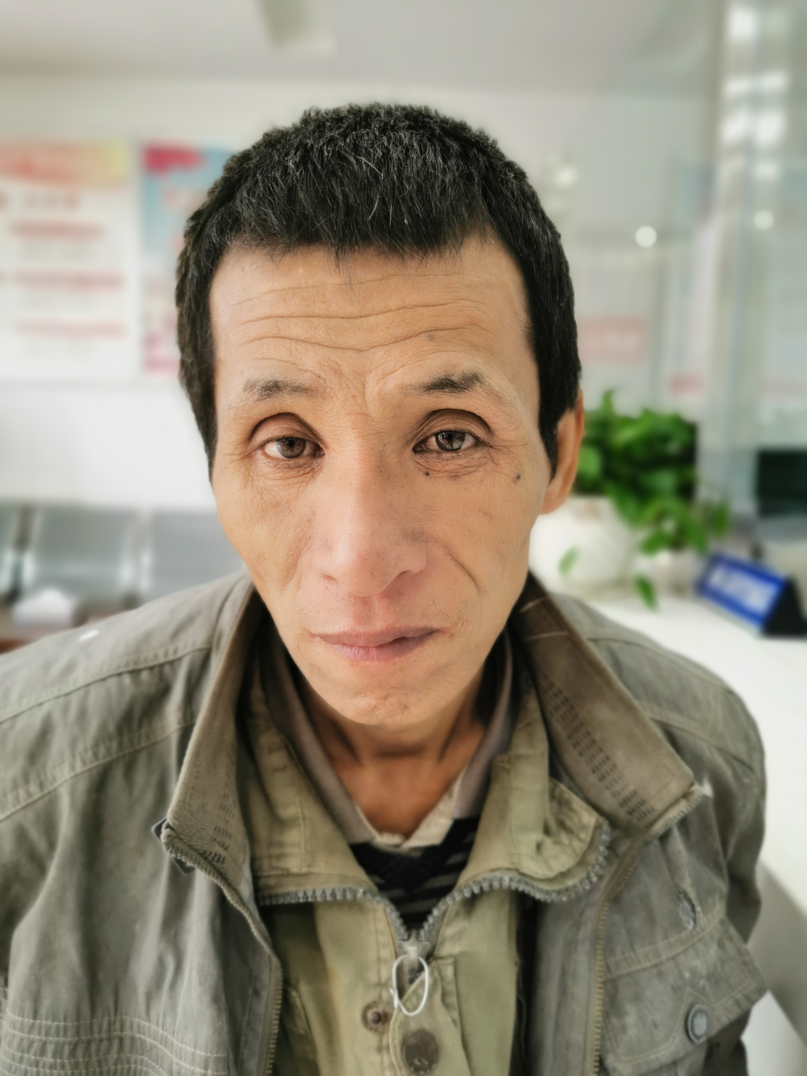走失者照片 河南济源寻亲：五旬男子被救助，自述...