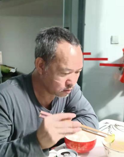走失者照片 泉州急寻！石狮五旬男子走失，患车祸...