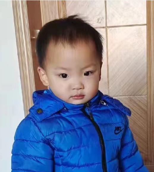走失者照片 急寻孩子父母！承德2岁半男孩自幼被...
