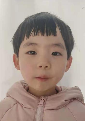走失者照片 承德寻亲：4岁女孩自幼被救助，裹小...