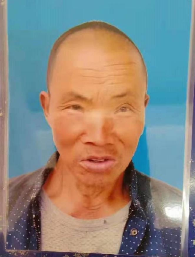 走失者照片 黔东南州急寻：六旬老人走失，穿黑色...