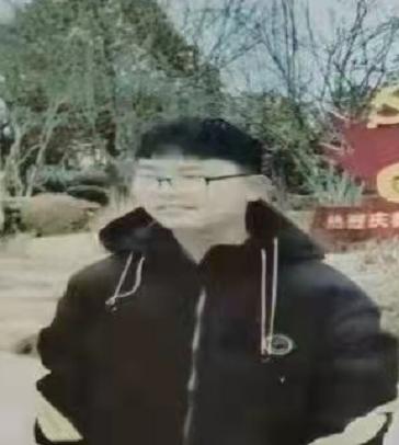 走失者照片 周口急寻：16岁男孩失联，穿灰色珊...