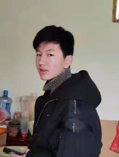 走失者照片 孩子快回家！郑州17岁男孩失联，穿...