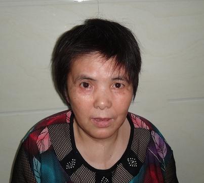 走失者照片 滁州寻亲：五旬女子被救助，高1米4...