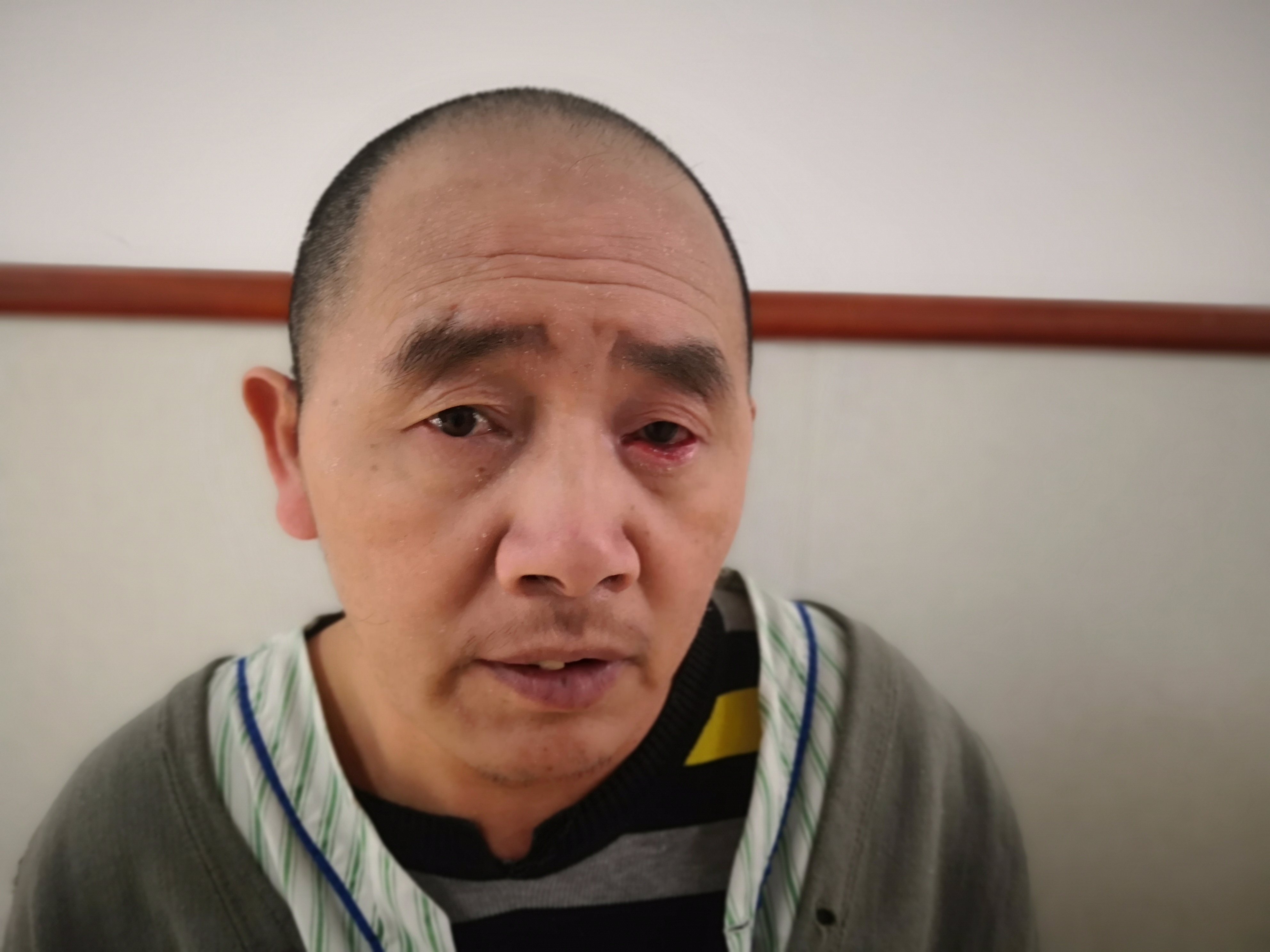 走失者照片 寻亲：五旬男子在金华被救助，自写名...