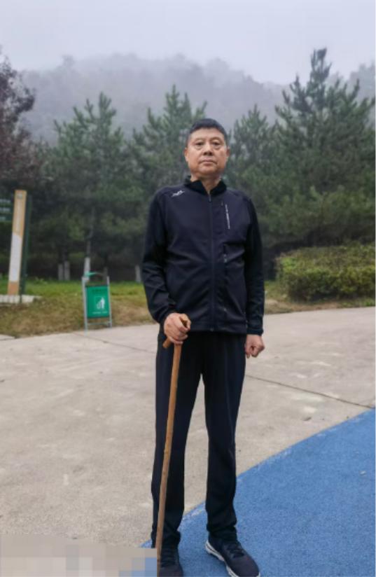 走失者照片 宝鸡市寻人：五旬男子走失，患阿尔茨...