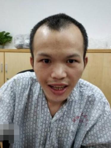 走失者照片 佛山寻亲：青年男子被救助数年，疑似...