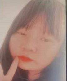 走失者照片 西宁急寻：14岁女孩失联，穿黑白相...