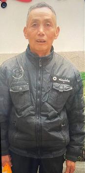 走失者照片 孝感应城急寻：七旬老人走失，穿灰色...