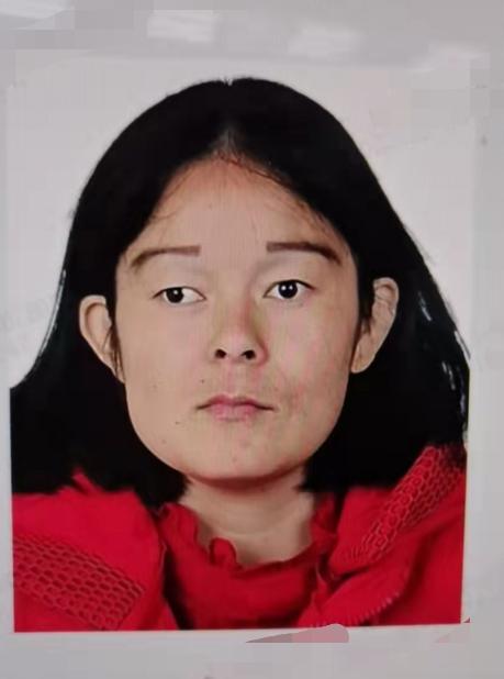 走失者照片 信阳寻人！青年女子走失，患精神障碍...
