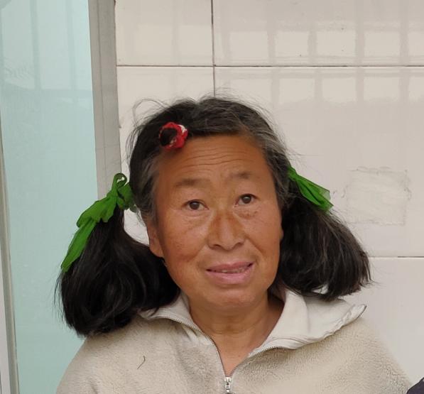 走失者照片 西安寻亲：青年女子被救助，自述叫阿...