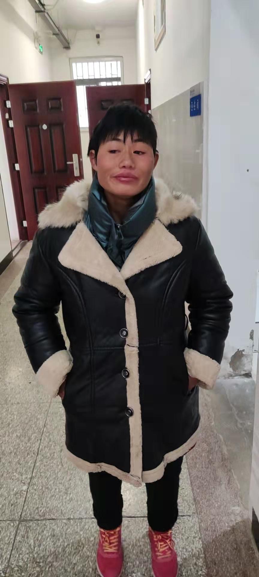 走失者照片 徐州寻亲：中年女子被救助，短发，穿...
