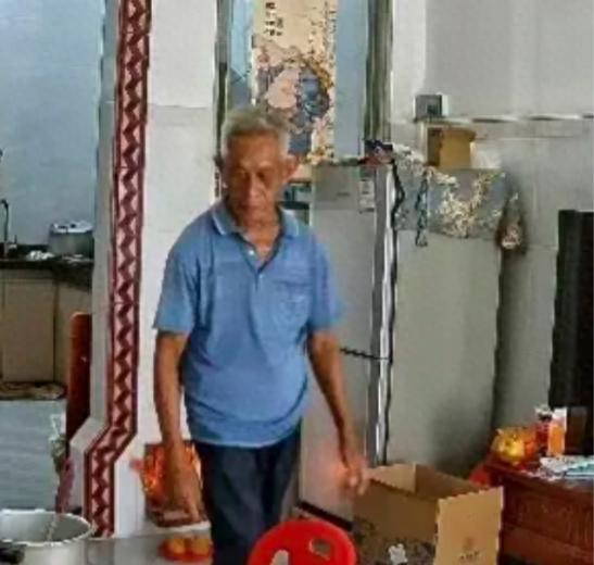 走失者照片 揭阳市寻人：八旬老人走失，穿蓝色上...
