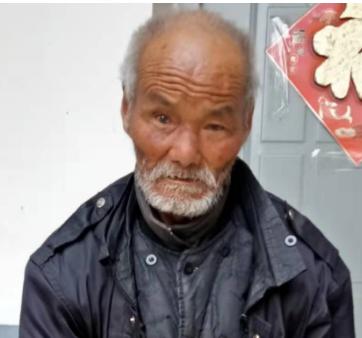 走失者照片 曲靖寻亲：七旬老人被救助，高1米5...
