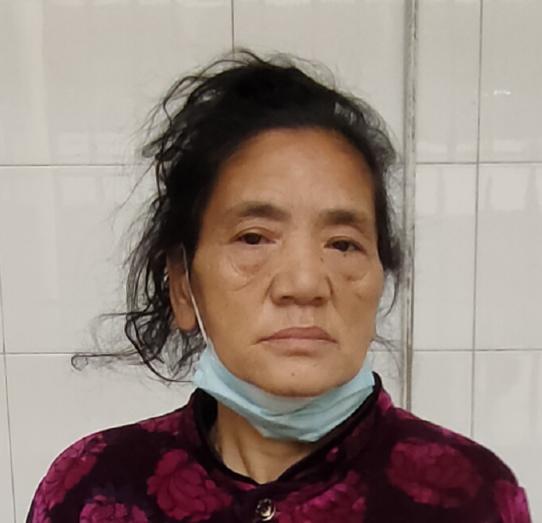 走失者照片 帮她回家：西安五旬女子被救助，自述...