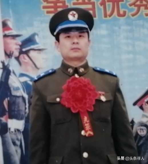 走失者照片 寻山东烟台籍战友林朋!“记得你总爱...