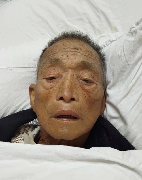 走失者照片 惠州寻亲：七旬老人被救助，穿黑色羽...