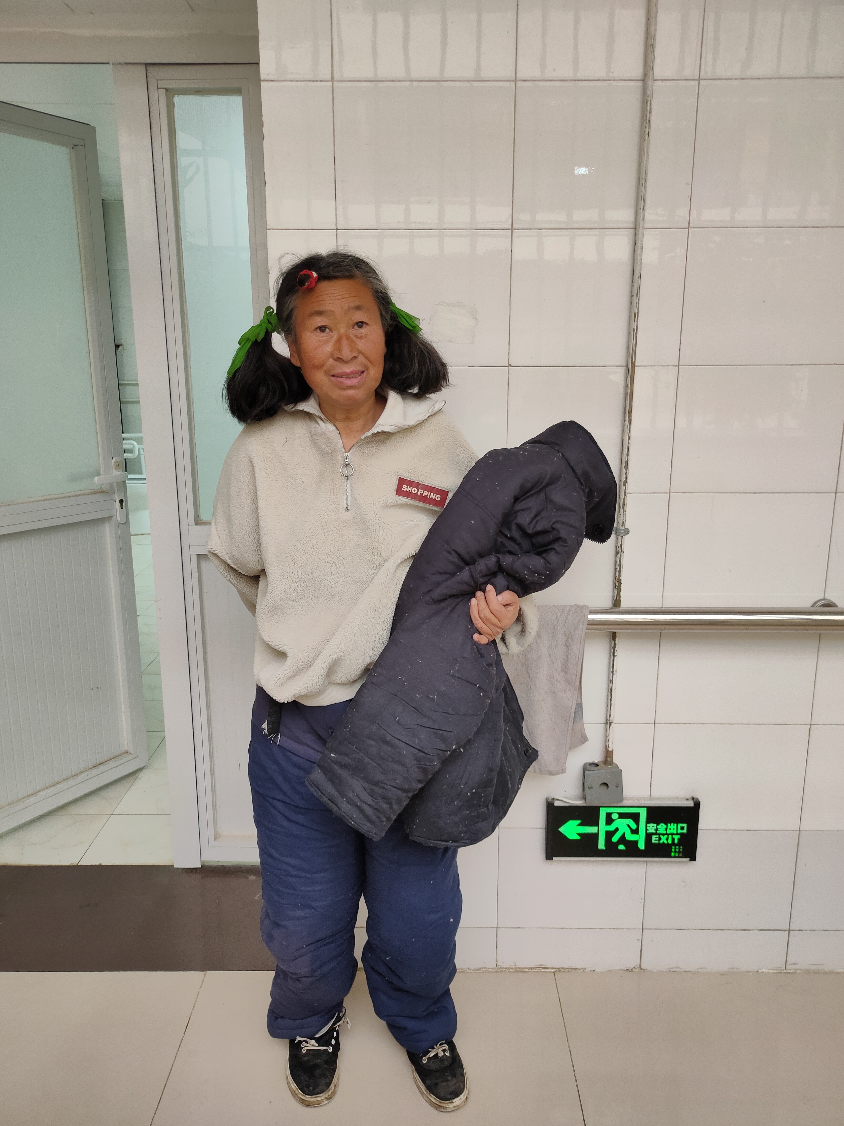 走失者照片 西安寻亲：青年女子被救助，自述叫阿...